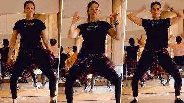 Sunny Leone ने तमन्ना भाटिया के डांस स्टेप किए फॉलो, इंटरनेट पर लगी आग (Watch Video)