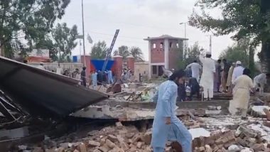 Pakistan Blast: बलूचिस्‍तान में मस्जिद के पास आत्मघाती हमला, मरने वालों की संख्या हुई 52, आतंकी हमले में किसका हाथ?