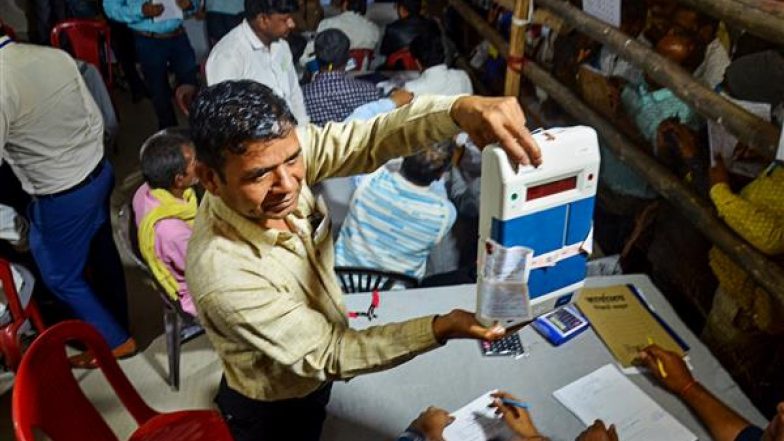 Ghosi By-Election Result: यूपी के घोसी उपचुनाव के लिए काउंटिंग शुरू, दारा सिंह चौहान आगे