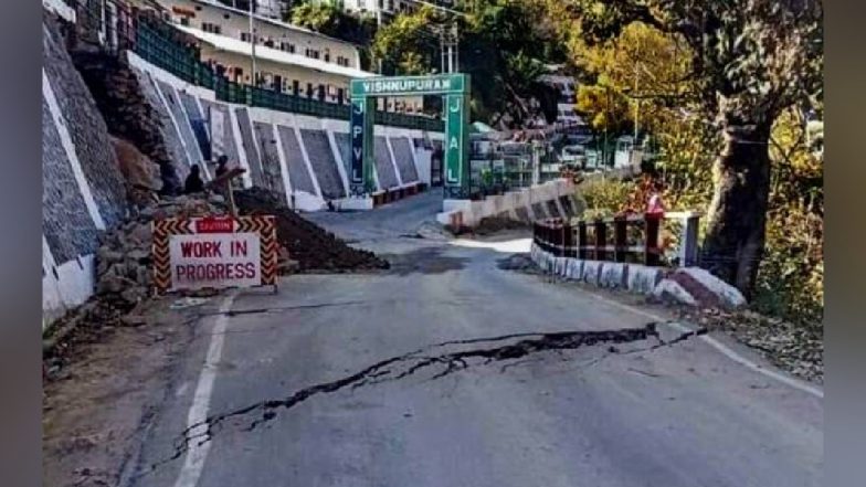 Joshimath Sinking: जोशीमठ भूधंसाव के लिए ढीली मिटटी वाले ढलान, बहुमंजिला इमारतों का निर्माण, जनसंख्या जिम्मेदार