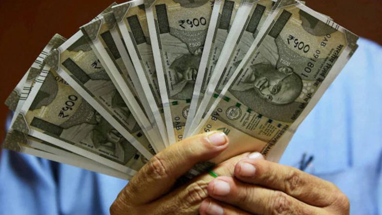 7th Pay Commission: दिवाली से पहले केंद्रीय कर्मचारियों को मिलेगा DA Hike का तोहफा, इतनी बढ़ जाएगी सैलरी