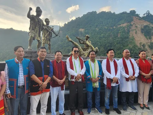 अरुणाचल प्रदेश के उपमुख्यमंत्री ने एंग्लो-अबोर युद्ध स्मारक प्रतिमा का अनावरण किया
