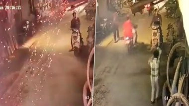 Eye Injury From Firecracker: दिल्ली में पटाखे के कारण गई नाबालिग लड़के की आंख की रोशनी, पूरी घटना सीसीटीवी में कैद