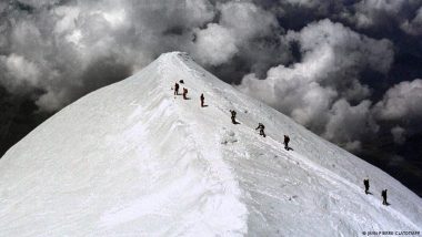 छोटी हुई फ्रांस की सबसे ऊंची चोटी माउंट ब्लाँ