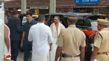 JP Nadda At Sree Padmanabha Swamy Temple: तिरुवनंतपुरम के श्री पद्मनाभ स्वामी मंदिर पहुंचे जेपी नड्डा, देखें वीडियो