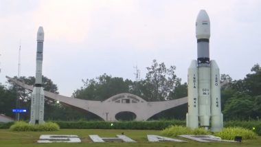 Gaganyaan Mission TV-D1 Test Flight: आंध्र प्रदेश के श्रीहरिकोटा से अंतर‍िक्ष की आज पहली उड़ान भरेगा 'गगनयान' यहां देखें Live