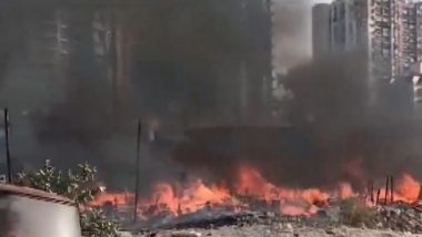 Ghaziabad Fire Video: गाजियाबाद के कनावनी गांव के पास झुग्गियों में लगी भीषण आग, काबू पाने की कोशिश जारी