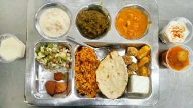 Veg-Only Table: मेस में 'सिर्फ शाकाहारी' खाने का विरोध करना पड़ा भारी, IIT बॉम्बे ने छात्रों पर लगया 10000 रुपये का जुर्माना