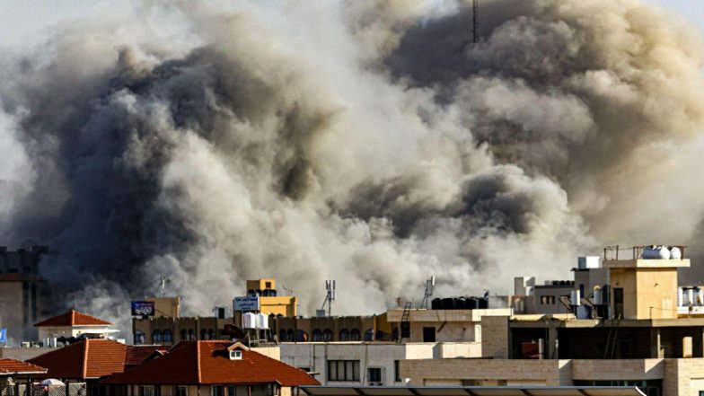 Israel Gaza War: इजराइल ने गाजा पर हमले तेज किए, दो और बंधकों को रिहा किया गया