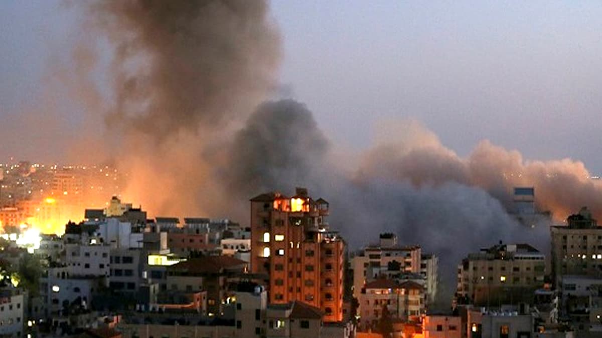 Israel Gaza War: गाजा में इजराइली हमले में भारतीय मूल की महिला सहित छह सहायताकर्मियों की मौत