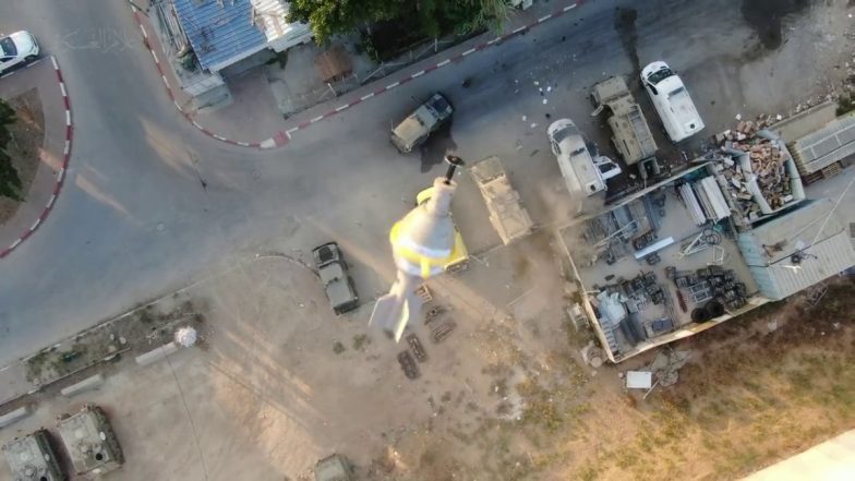 Drone Attack Video: हमास ने ड्रोन अटैक का वीडियो जारी किया, इजरायली सैनिकों पर आसमान से बरसाए बम