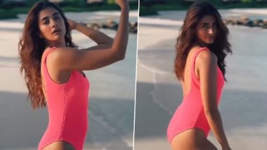 Pooja Hegde Hot Video: पूजा हेगड़े ने पिंक स्विमसूट पहन बीच किनारे लगाई आग, एक्ट्रेस की हॉटनेस ने बढ़ाया सोशल मीडिया का तापमान (Watch Video)
