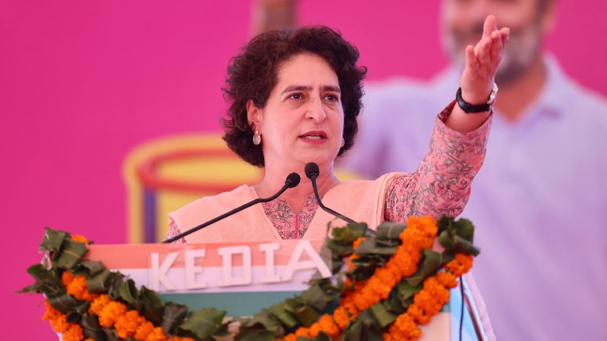 प्रियंका गांधी ने पहलवान साक्षी मलिक से की मुलाकात, न्याय की लड़ाई में समर्थन का दिया आश्वासन