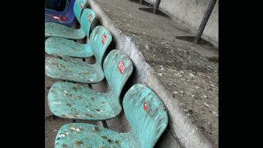 Poor Condition Of Seats In Hyderabad Stadium: हैदराबाद के राजीव गांधी अंतर्राष्ट्रीय स्टेडियम में सीटों की खराब स्थिति पर फैंस ने दिया प्रतिक्रिया, देखें वायरल तस्वीरें और वीडियो