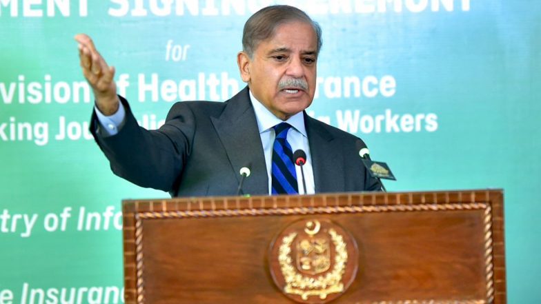 Shehbaz Sharif Becomes Pakistan’s New PM: शहबाज शरीफ की बड़ी जीत, दूसरी बार बनें पाकिस्तान के प्रधानमंत्री, इमरान खान की पार्टी के उम्मीदवार को हराया