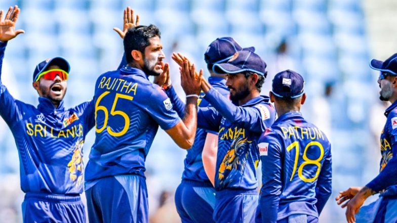 ENG vs SL, World Cup 2023 Live Score Update: इंग्लैंड की आधी टीम लौटी पवेलियन, लियाम लिविंगस्टोन को लाहिरू कुमारा ने किया आउट
