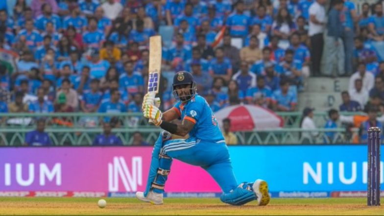 IND vs AUS 2nd T20: टी20 इंटरनेशनल क्रिकेट में सूर्यकुमार यादव ने बनाया अनोखा रिकॉर्ड, 190+ की स्ट्राइक रेट से सबसे ज्यादा बार 50+ स्कोर बनाने वाले बल्लेबाज बने