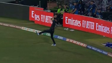 Video- Trent Boult Juggling Catch Near Boundary: नीदरलैंड के खिलाफ वर्ल्ड कप मैच में बाउंड्री पर ट्रेंट बोल्ट न लपका ख़तरनाक कैच, देखें वीडियो