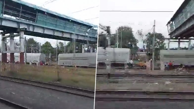 Mumbai Goods Train Derailed Video: मुंबई से सटे पालघर में बड़ा हादसा टला, वसई स्टेशन के पास माल गाड़ी के कुछ डब्बे पटरी से उतरे