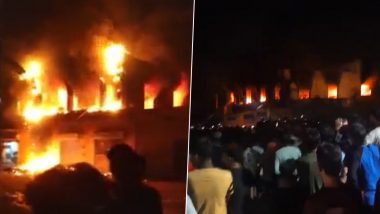 West Bengal Fire Video: पश्चिम बंगाल के आसनसोल में मोटरसाइकिल शोरूम में लगी भीषण आग, गाड़ियां धू-धू जलती नजर आईं