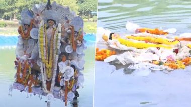 Vijayadashami 2023: विजयादशमी पर मां दुर्गा को दी गई विदाई, दिल्ली के आस्था कुंज में प्रतिमा का किया गया विसर्जन (Watch Video)