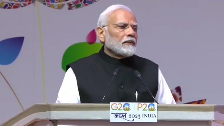 Man Ki Baat: पीएम मोदी ने इस दिवाली स्थानीय उत्पाद खरीदने पर दिया जोर