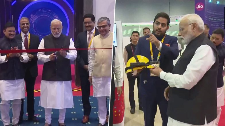 PM मोदी ने किया 7वीं भारतीय मोबाइल कांग्रेस का उद्घाटन, JIO की नई टेक्नोलॉजी का लिया जायजा | Video