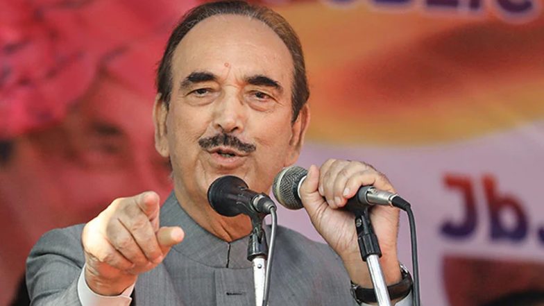 उम्मीद है कि न्यायालय जम्मू-कश्मीर के लोगों के पक्ष में फैसला सुनाएगा: गुलाम नबी आजाद