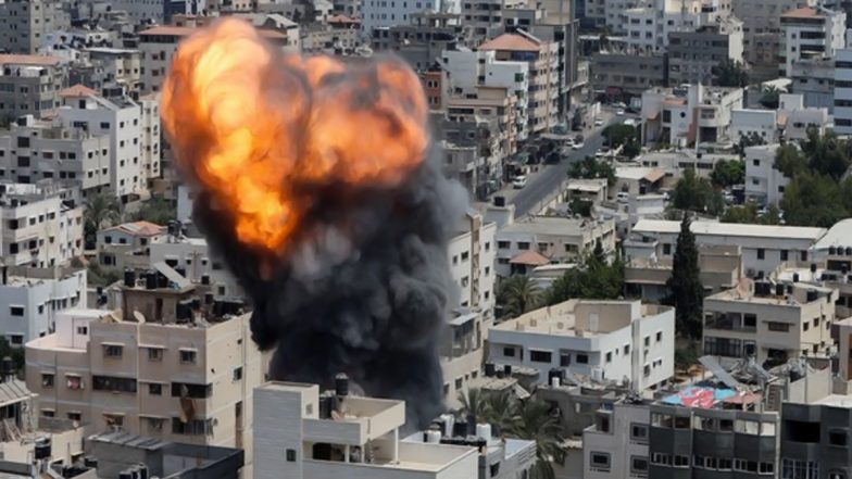 Israel Under Attack: हमास के हमले के बीच भारत ने इजराइल में अपने नागरिकों के लिए जारी की एडवाइजरी