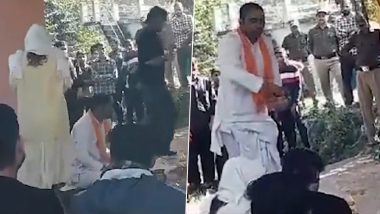 MS Dhoni Pooja Video: एमएस धोनी अपनी पत्नी साक्षी संग पहुंचे पैतृक गांव, मंदिर में पूजा करते आए नजर; वीडियो हुआ वायरल