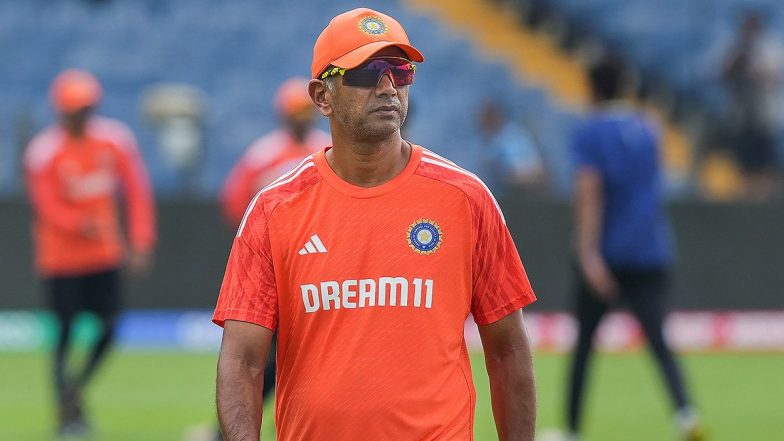 Ind vs SA ODI Series 2023: दक्षिण अफ्रीका के खिलाफ वनडे सीरीज में टीम इंडिया के कोच नहीं होंगे राहुल द्रविड़, सितांशु कोटक निभाएंगे जिम्मेदारी- रिपोर्ट