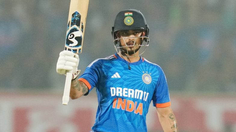 Ishan Kishan Half Century: सलामी बल्लेबाज यशस्वी जयसवाल के बाद ईशान किशन ने ठोका अर्धशतक, टीम इंडिया की धमाकेदार शुरूआत