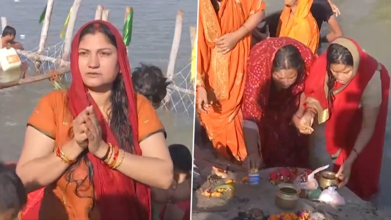 Chhath Puja 2023: छठ पूजा के अवसर पर भक्तों ने दीघा घाट पर पवित्र स्नान किया और प्रार्थना की, देखें वीडियो