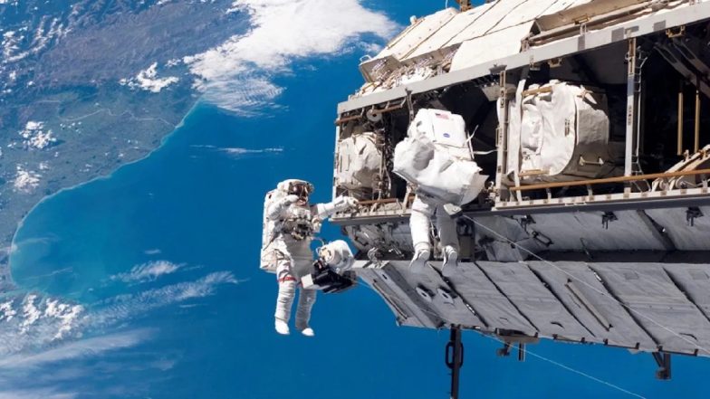 NASA Warning: पृथ्वी पर गिरेगा 4 लाख KG का इंटरनेशनल स्पेस स्टेशन, नासा की चेतावनी से मची खलबली