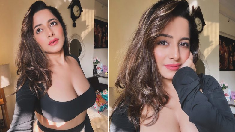 Kate Sharma का डीप नेक आउटफिट में दिखा स्टनिंग अवतार, एक्ट्रेस की कातिल अदाएं देख यूजर्स हुए लट्टू (View Pics)