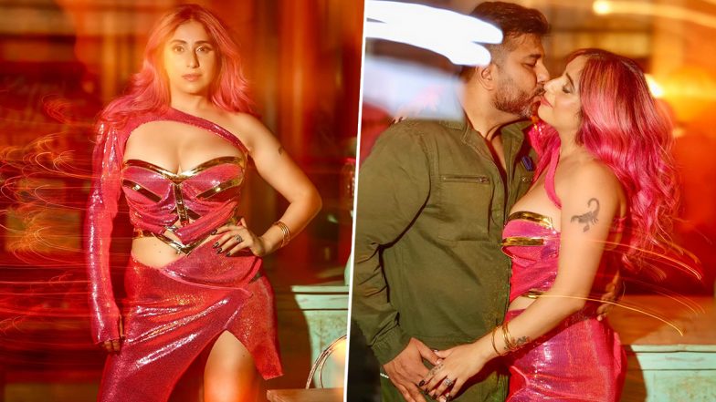 Neha Bhasin का रेड आउटफिट में दिखा किलर अवतार, सिंगर की हॉटनेस ने बढ़ाया सोशल मीडिया का तापमान (View Pics)