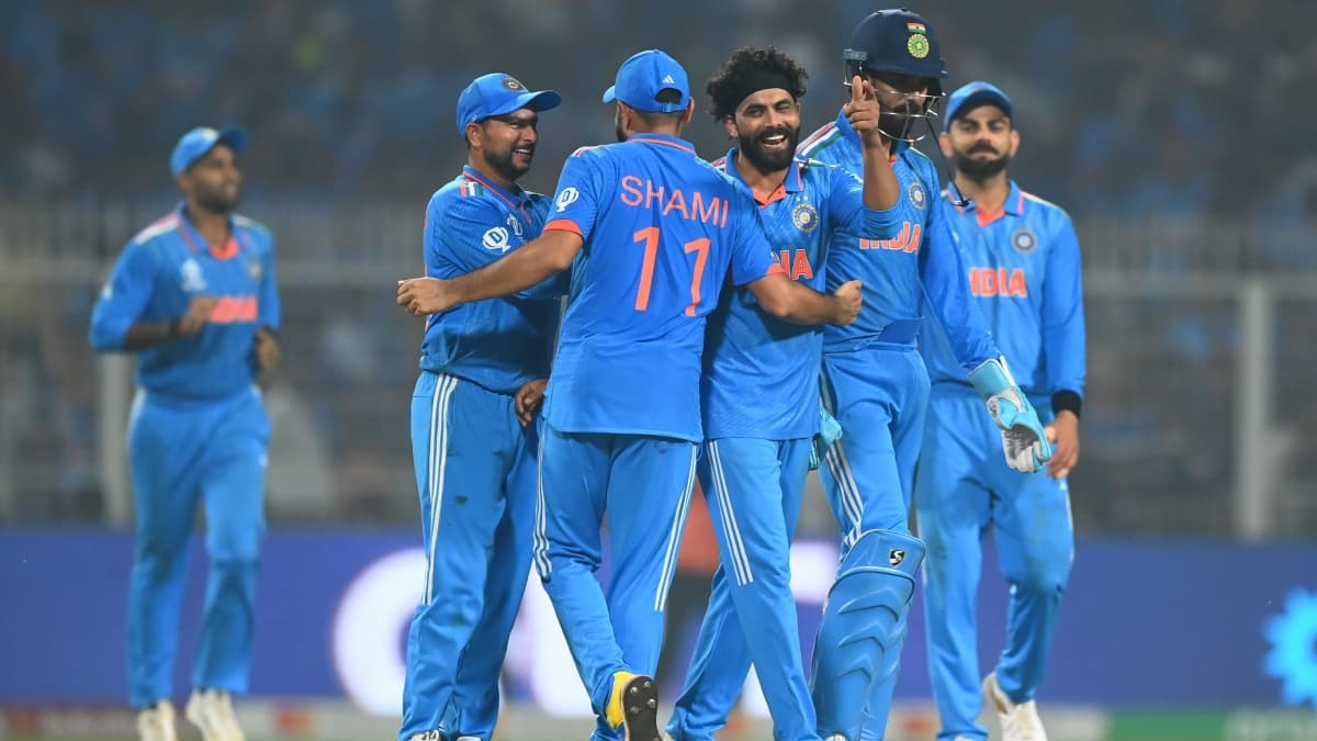 IND Beat SA, World Cup 2023: पहले विराट कोहली का ऐतिहासिक शतक, फिर रवींद्र जडेजा के 5 विकेट; टीम इंडिया के आगे साउथ अफ्रीका भी ध्वस्त