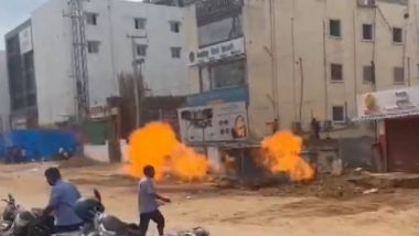 Telangana Fire: हैदराबाद में गैस पाइपलाइन में रिसाव के चलते हादसा, आग लगने से दो जख्मी (Watch Video)