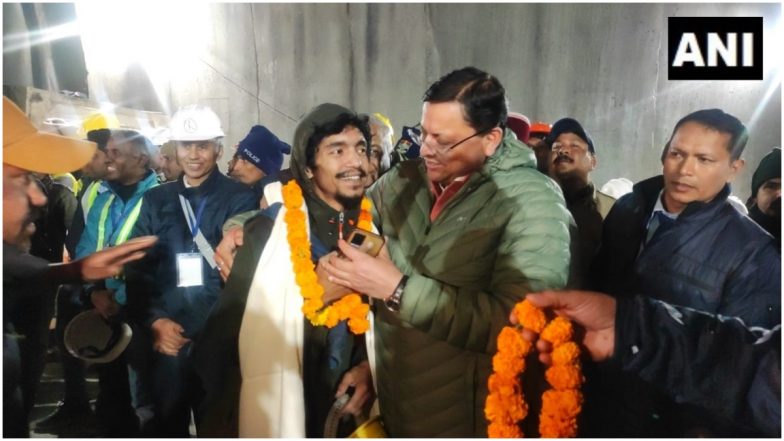 Uttarakhand Tunnel Rescue Operation Successful: उत्तराखंड के सीएम धामी का ऐलान, सिलक्यारा सुरंग से बचाए गए श्रमिकों को सरकार देगी 1-1 लाख रुपये की आर्थिक सहायता