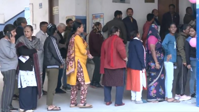 Rajasthan Election: 9 बजे तक 9.77 फीसदी वोटिंग, वसुंधरा राजे, सचिन पायलट समेत इन दिग्ग्जों ने डाला वोट