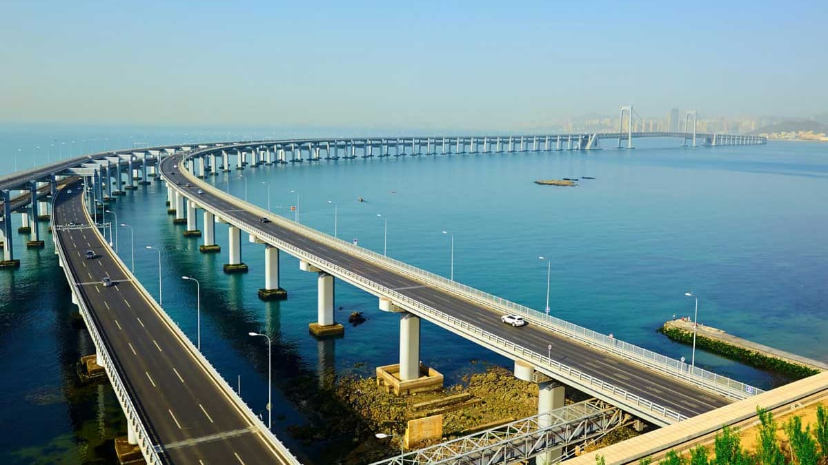 Mumbai Trans Harbour Link Inauguration: देश के सबसे लंबे समुद्री पुल अटल सेतु का पीएम मोदी ने किया उद्घाटन, 21.8 KM लंबा है यह ब्रिज (Watch Video)