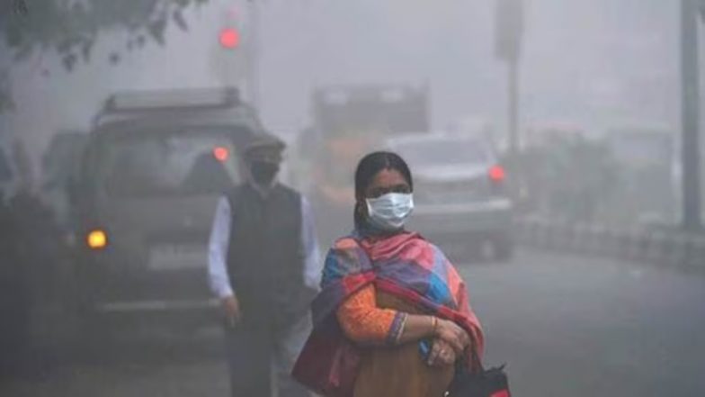 Delhi Pollution: आर्टिफिशियल बारिश से कम होगा दिल्ली का प्रदूषण? जहरीली हवा से बचने के लिए कितना काम आएगा ये तरीका