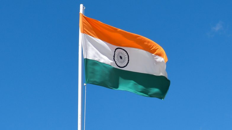 Tiranga Images for DP and Status: World Cup में Team India की जीत के बाद तिरंगे को रखे अपना DP, WhatsApp, Facebook, Twitter और Instagram पर ऐसे लगाए तस्वीर