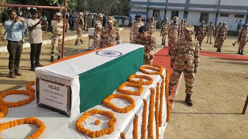 नक्सली हमले में शहीद आईटीबीपी जवान की जम्मू-कश्मीर के सांबा में अंत्येष्टि की गई