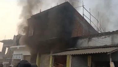 Bihar Fire: बिहार के घोड़ासहन में शॉर्ट सर्किट से घर में लगी आग, एक ही परिवार के 7 लोग झुलसे, तीन की मौत, देखें Video