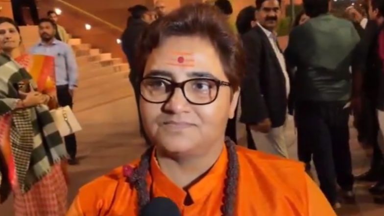 स्पेशल कोर्ट में आरोपी प्रज्ञा ठाकुर को हाजिर रहने के मामले में एनआईए ने रिपोर्ट में दिया हवाला,कहा - वो बीमार है,उन्हें आराम की सलाह दी गई है