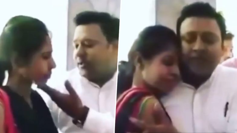 Viral Video: पुलिस स्टेशन केस करने पहुंची थी नाराज़ पत्नी, पति ने रोमांटिक गाना गाकर मनाया