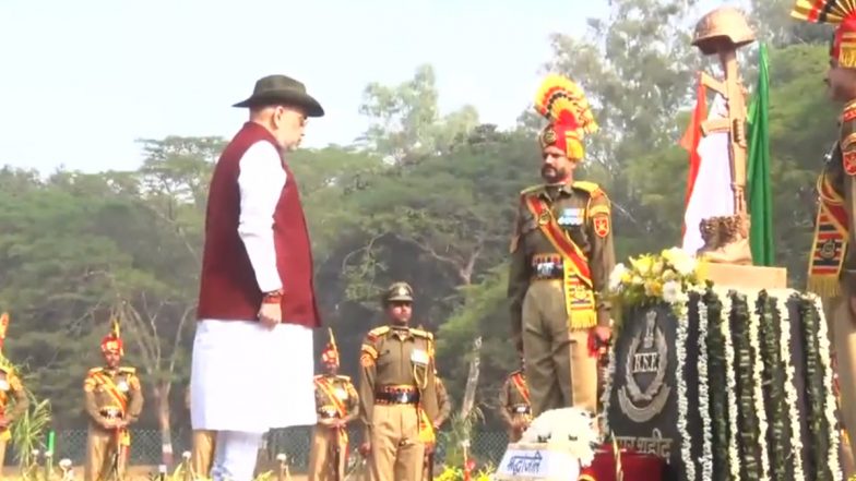 BSF Raising Day 2023: झारखंड के हजारीबाग में बीएसएफ के स्थापना दिवस समारोह में शामिल हुए गृह मंत्री अमित शाह, शहीदों को दी श्रद्धांजलि