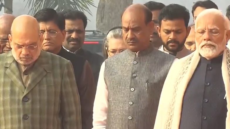 Parliament Attack 2001: संसद पर आतंकी हमले की 22वीं बरसी पर पीएम मोदी, उपराष्ट्रपति धनखड़, बिरला, शाह, नड्डा, सोनिया और खडगे ने दी श्रद्धांजलि