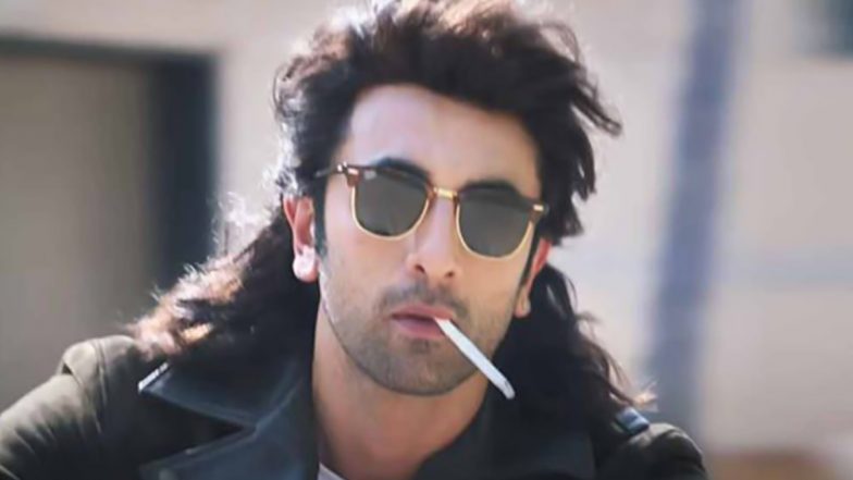 Complaint Against Ranbir Kapoor: वायरल वीडियो पर धार्मिक भावनाओं को ठेस पहुंचाने के आरोप में रणबीर कपूर के खिलाफ मुंबई पुलिस ने दर्ज की शिकायत